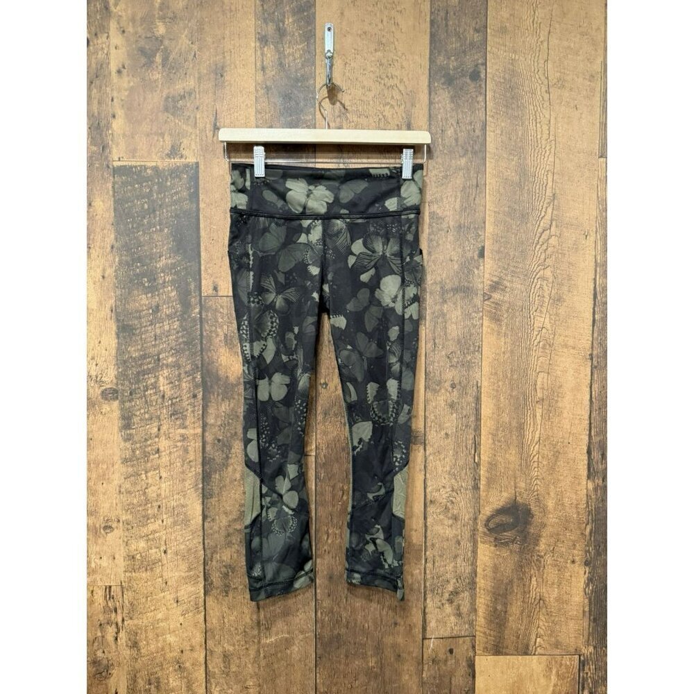 Lululemon Athletic Crops Biggie So Fly Butterfly Fatigue Green Black Size 4 EUC